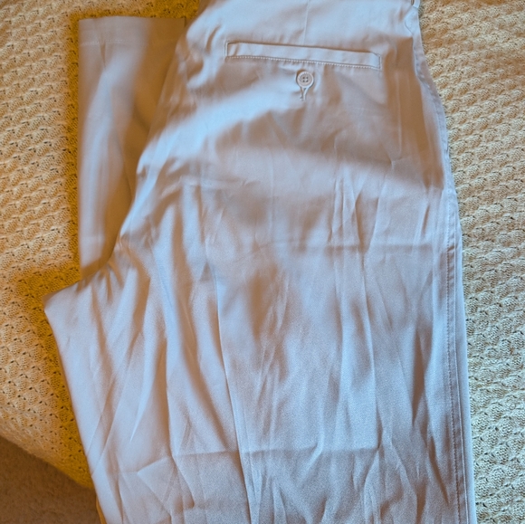 Bundle Men's Stylish dress Pants 6 Pairs Included. - Picture 14 of 14
